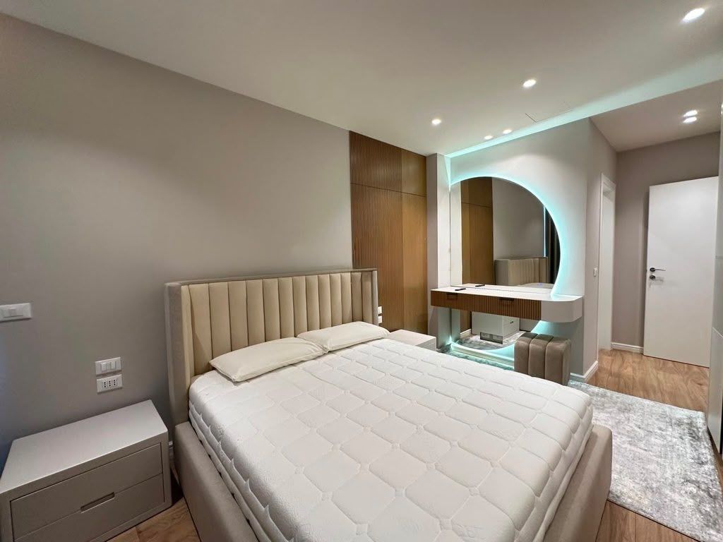 Appartamento 2+1 in affitto a Liqeni i Tiranës, Tirana, 110 m². Foto 2 di 3