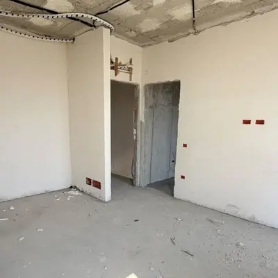 Vilë në shitje në TEG, Tiranë, 205 m². Foto 1 nga 4