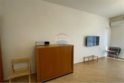 Apartament 1+1 me qera në Rruga e re, Vlorë, 73 m². Foto 5 nga 11