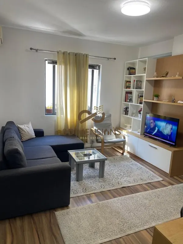 Monolocale in vendita a Rruga Ndre Mjeda, Tirana, 48 m²