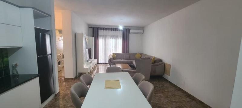 Appartamento 2+1 in affitto a Kompleksi Green City, Tirana, 120 m²