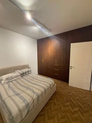 Apartament 2+1 me qera në Rrethrrotullimi i Shkozës, Tiranë, 100 m². Foto 9 nga 12
