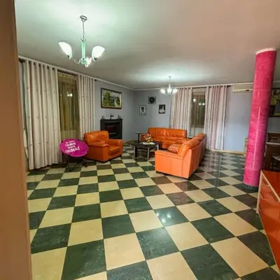 Vilë garsoniere në shitje në Marikaj, Tiranë, 300 m². Foto 5 nga 5