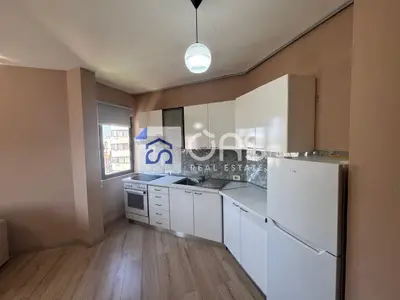 Apartament 1+1 me qera në Stacioni i Trenit, Tiranë, 65 m². Foto 3 nga 4