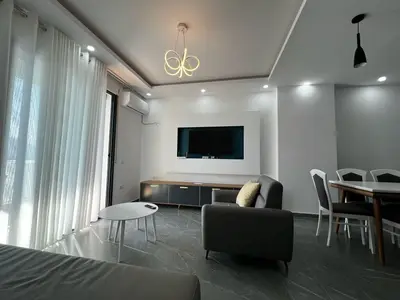 Appartamento 2+1 in vendita a Lungomare, Valona, 84 m². Foto 3 di 10