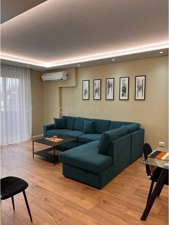 Appartamento 1+1 in affitto a Rruga Mustafa Matohiti, Tirana, 83 m²