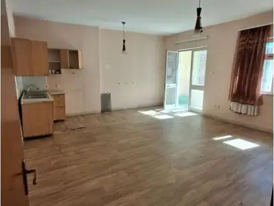 Garsoniere në shitje në Rruga Mine Peza, Tiranë, 60 m². Foto 6 nga 7