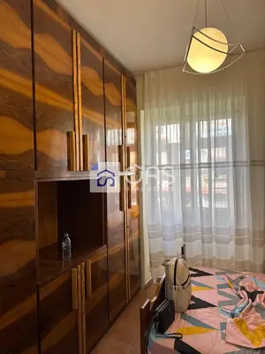 Apartament 1+1 me qera në Blloku, Tiranë, 50 m². Foto 3 nga 7