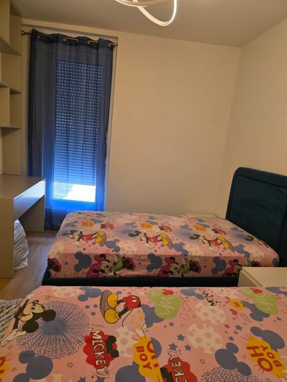 Apartment 2+1 for rent in Rruga Jordan Misja, Tirana, 90 m². Photo 2 of 3