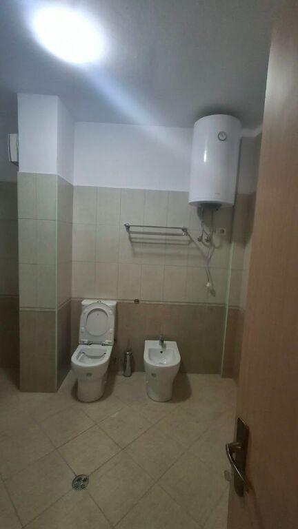 Apartament 2+1 me qera në Rruga Aleksander Goga, Durrës, 110 m²