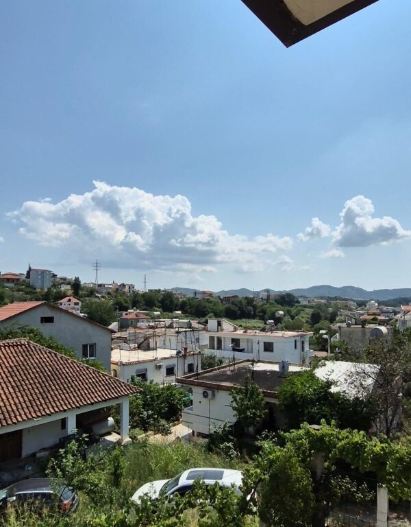 Terreno in vendita a Farkë, Tirana, 1.000 m². Foto 1 di 1