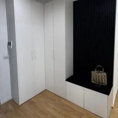 Apartament 3+1 me qera në Stadiumi Dinamo, Tiranë, 135 m². Foto 2 nga 4
