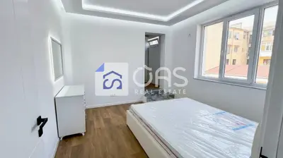 Apartament 1+1 me qera në Ali Dem, Tiranë, 55 m². Foto 3 nga 5