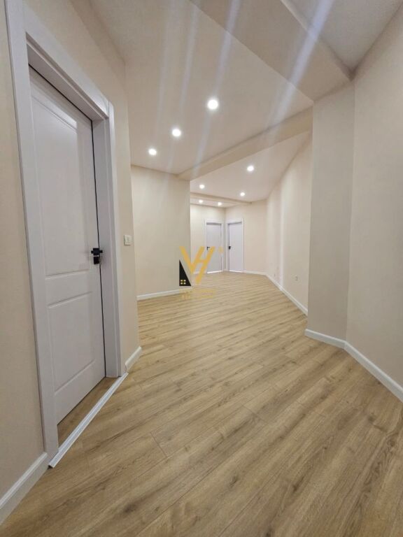 Apartament 2+1 në shitje në Rruga e Kavajës, Tiranë, 97 m²