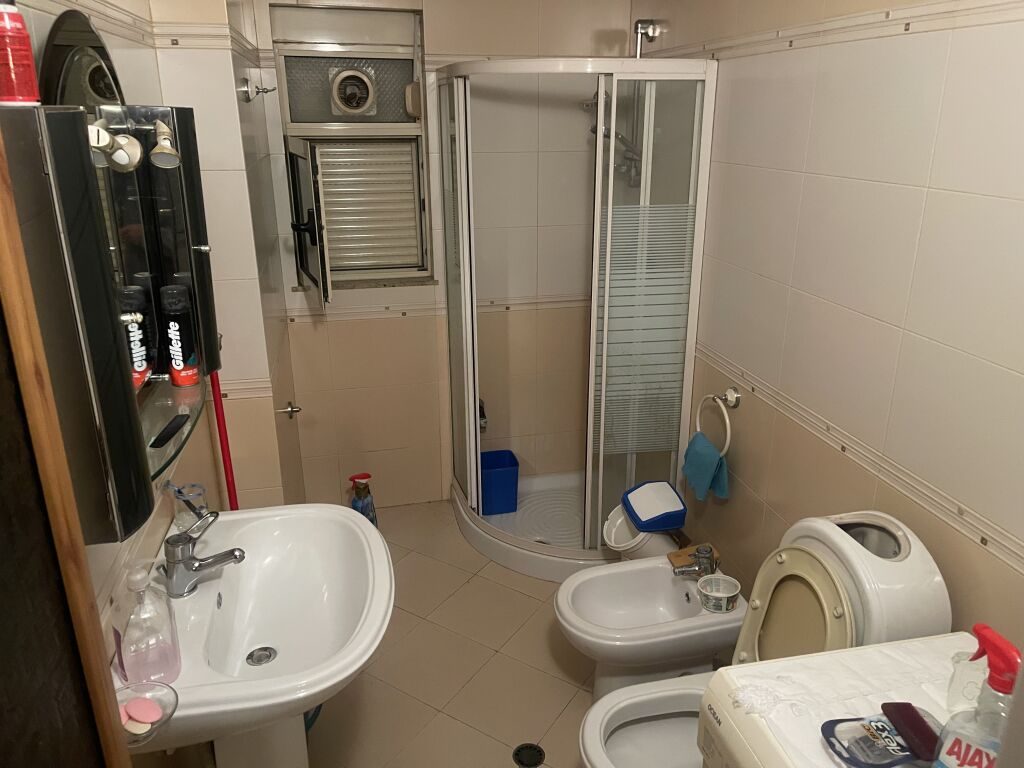 Shtëpi private 2+1 në shitje në Rruga 25 Nentori, Shkodër, 68 m². Foto 1 nga 9