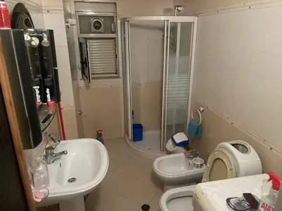 House 2+1 for sale in Rruga 25 Nentori, Elbasan, 68 m². Photo 1 of 9