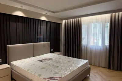 Apartament 2+1 me qera në Libri Universitar, Tiranë, 92 m². Foto 5 nga 9