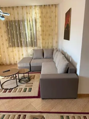 Vilë 3+1 me qera në Rruga Besa, Tiranë, 120 m². Foto 2 nga 10