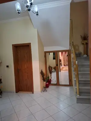 Villa in vendita a Xhamia Dunavat, Argirocastro, 285 m². Foto 2 di 6
