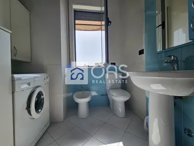 Apartament 1+1 me qera në Pazari i Ri, Tiranë, 60 m². Foto 5 nga 5