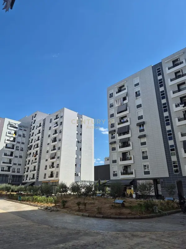Commercial space for rent in Rruga Babë Rexha, Tirana, 80 m²