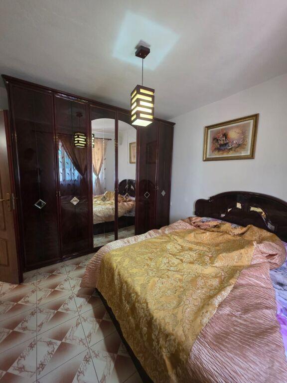 Apartment 1+1 for rent in Rruga Dalip Zavalani, Tirana, 60 m²