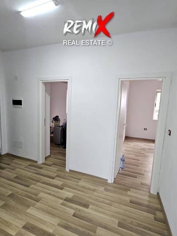 Apartament në shitje në Rruga Mujo Ulqinaku, Durrës, 80 m². Foto 2 nga 6
