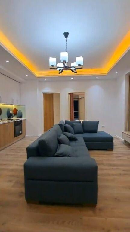 Appartamento 3+1 in vendita a Rruga Zenel Murra, Valona, 113 m²