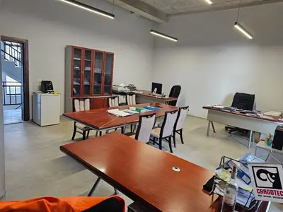 Negozio in vendita a Jordan Misja, Tirana, 69 m². Foto 2 di 6