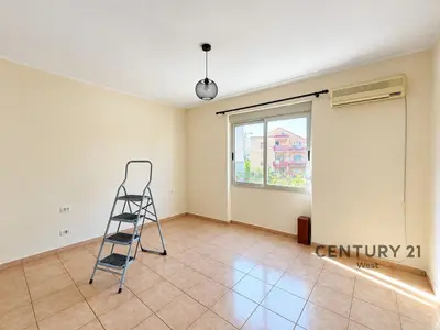 Villa in affitto a Kodra e Priftit, Tirana, 520 m². Foto 11 di 12