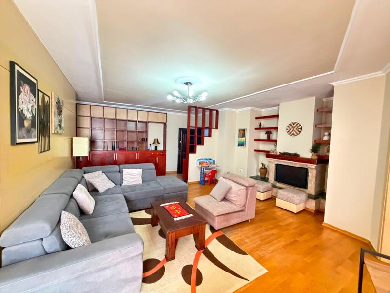 Appartamento 2+1 in affitto a Rruga Fortuzi, Tirana, 125 m²