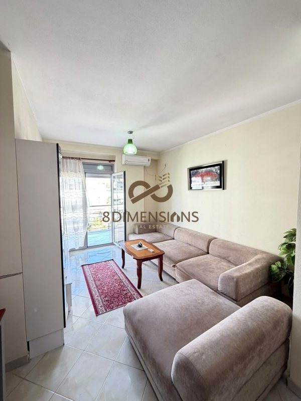 Apartament 1+1 në shitje në Kinostudio, Tiranë, 67 m²