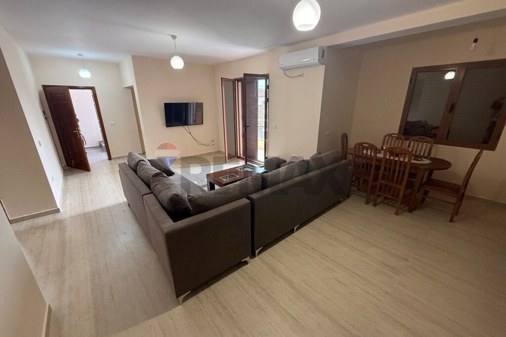 Apartment for rent in Laprakë, Tirana, 90 m²