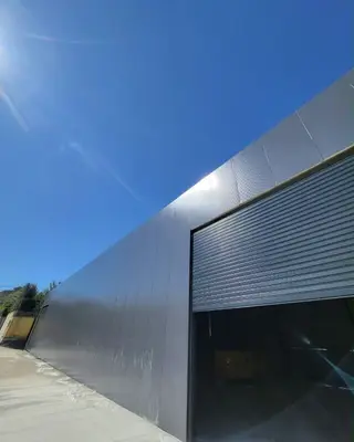 Magazinë me qera në Yrshek, Tiranë, 670 m². Foto 5 nga 9