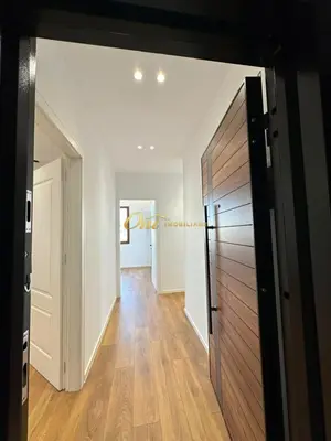 Apartament 2+1 në shitje në Rruga Irfan Tomini, Tiranë, 86 m². Foto 4 nga 4