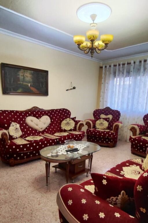 Apartment 1+1 for rent in Rruga Ali Visha, Tirana, 95 m². Photo 1 of 3