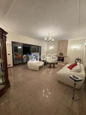 Apartment 3+1 for rent in Rruga e Elbasanit, Tirana, 202 m². Photo 9 of 12