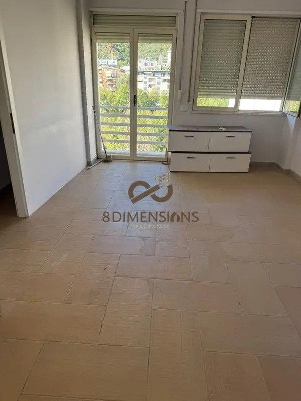Apartment 2+1 for rent in Liqeni i Thatë, Tirana, 109 m²