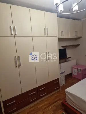 Apartament 2+1 me qera në Rruga Fortuzi, Tiranë, 130 m². Foto 5 nga 9
