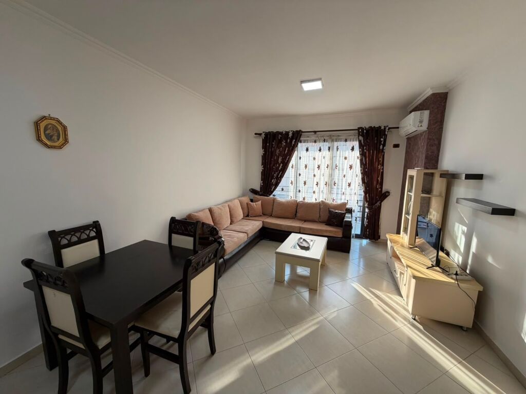 Apartment 2+1 for rent in Astir, Tirana, 92 m²