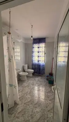 Shtëpi private 2+1 me qera në Spitali QSUT, Tiranë, 120 m². Foto 5 nga 12