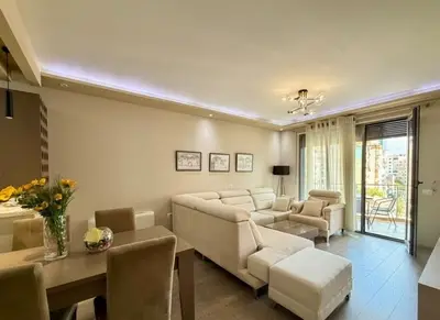 Apartament 2+1 në shitje në Rruga e Kosovarëve, Tiranë, 112 m². Foto 1 nga 6