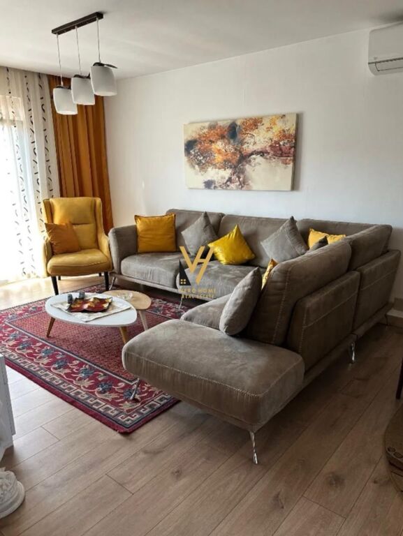 Apartament 2+1 me qera në Brryli, Tiranë, 75 m². Foto 1 nga 3