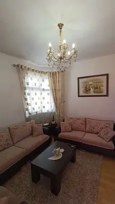 Appartamento 2+1 in affitto a Rruga Fuat Toptani, Tirana, 95 m². Foto 1 di 8