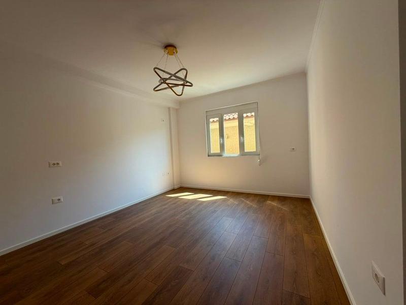 Appartamento 1+1 in vendita a Rruga Dritan Hoxha, Tirana, 47 m²