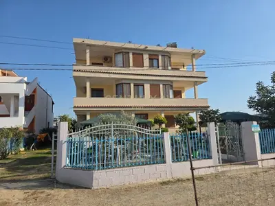 Ambient biznesi në shitje në Spille, Durrës, 930 m². Foto 1 nga 4