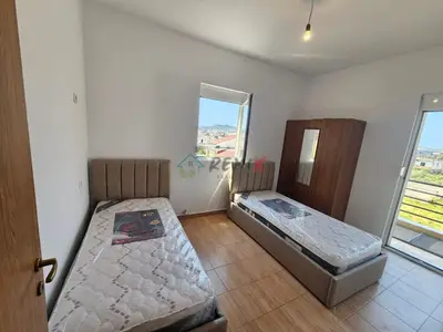 Apartament 2+1 me qera në Rruga Juba, Durrës, 92 m². Foto 4 nga 12