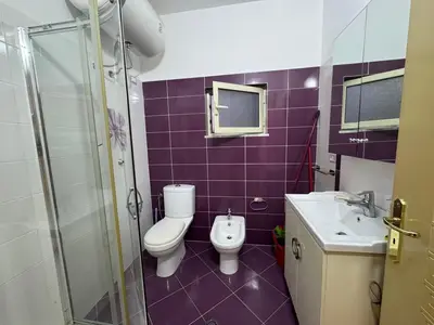 Shtëpi private 2+1 me qera në Plazh, Durrës, 131 m². Foto 7 nga 8