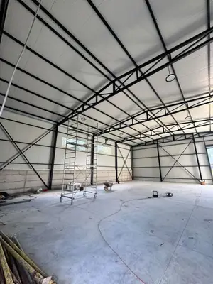 Warehouse for rent in Mëzez, Tirana, 300 m². Photo 1 of 3