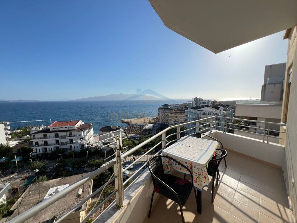 Apartament 3+1 në shitje në Shetitorja, Sarandë, 120 m². Foto 1 nga 8
